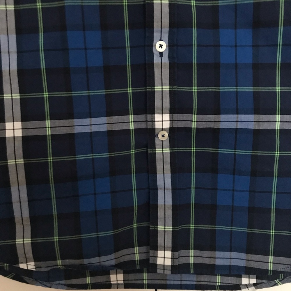 American Eagle Plaid Classic Fit Shirt (NWOT) - Picture 11 of 11